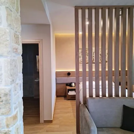 Golden Sun Hotel 3*