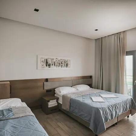 Golden Sun Hotel 3*